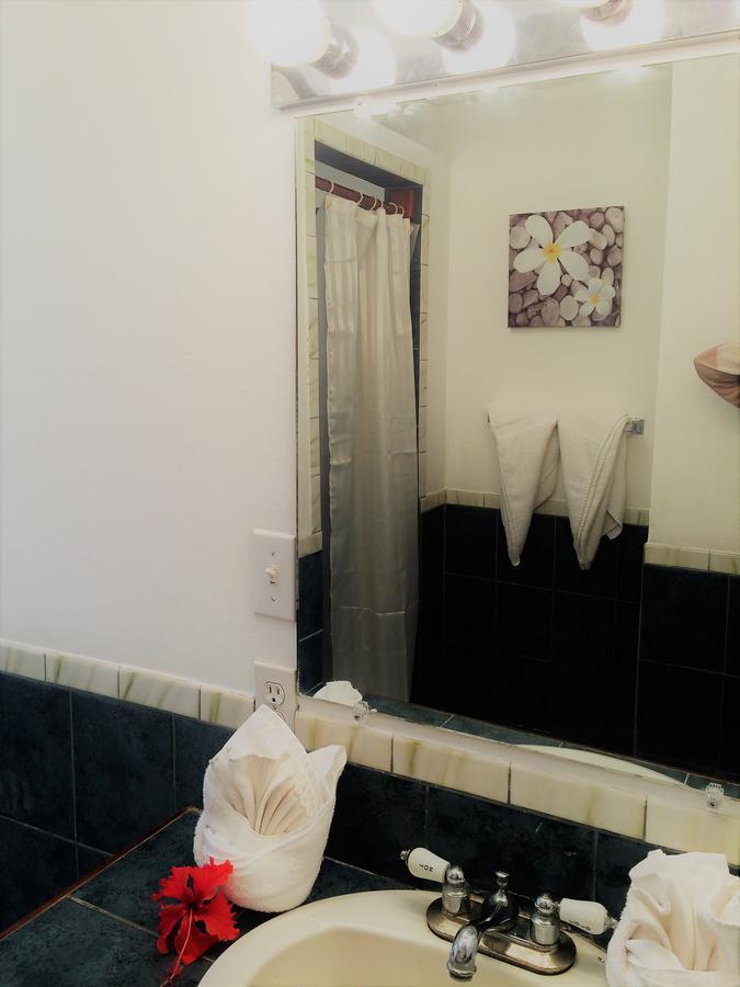 Hotel Wild Orchid Placencia Esterno foto